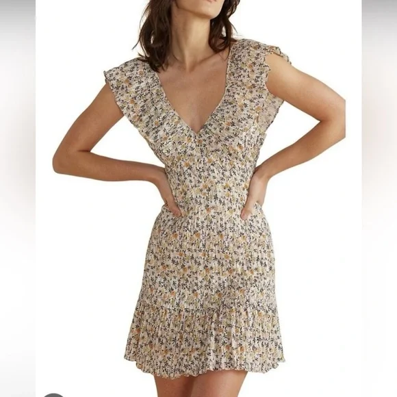 MINKPINK Ruffle Strap Babydoll Mini Sundress Floral Med Fit & Flare Spring Dress - Picture 3 of 4